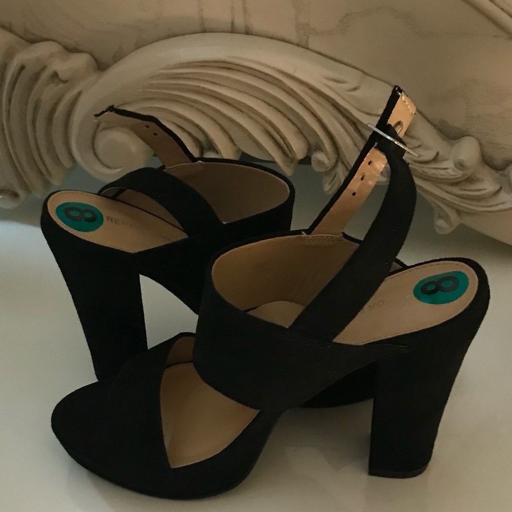 Report Black Suede Sandals